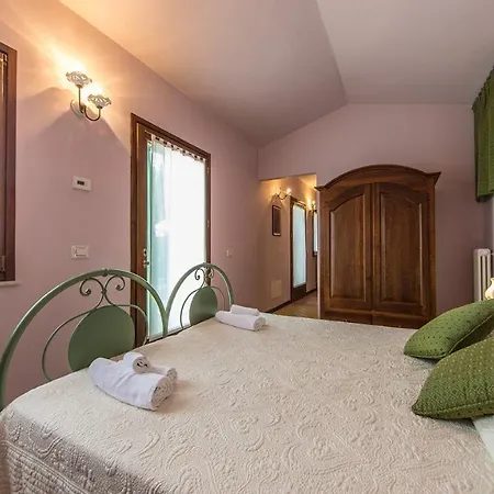 Le Fontanelle 15, Emma Villas * SantʼIppolito